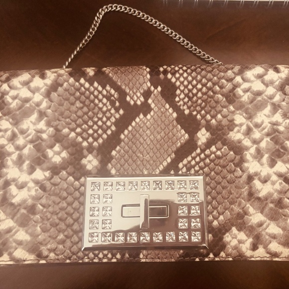 Michael Kor party clutch - Picture 1 of 7